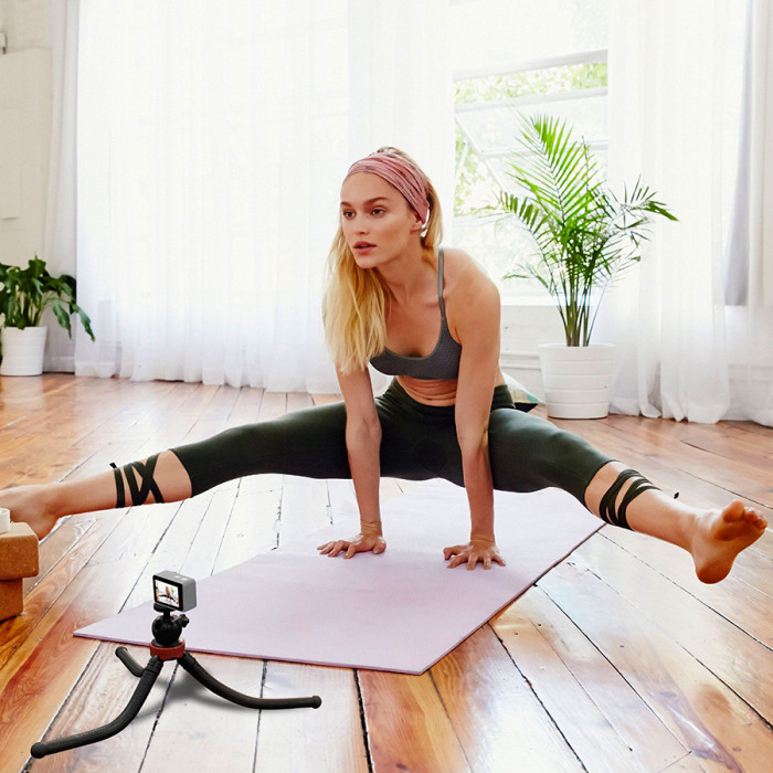 Набор блогера 12 в 1: экшн-камера AIRON ProCam 7 Touch с аксессуарами